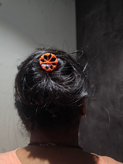 Mirror bun pins